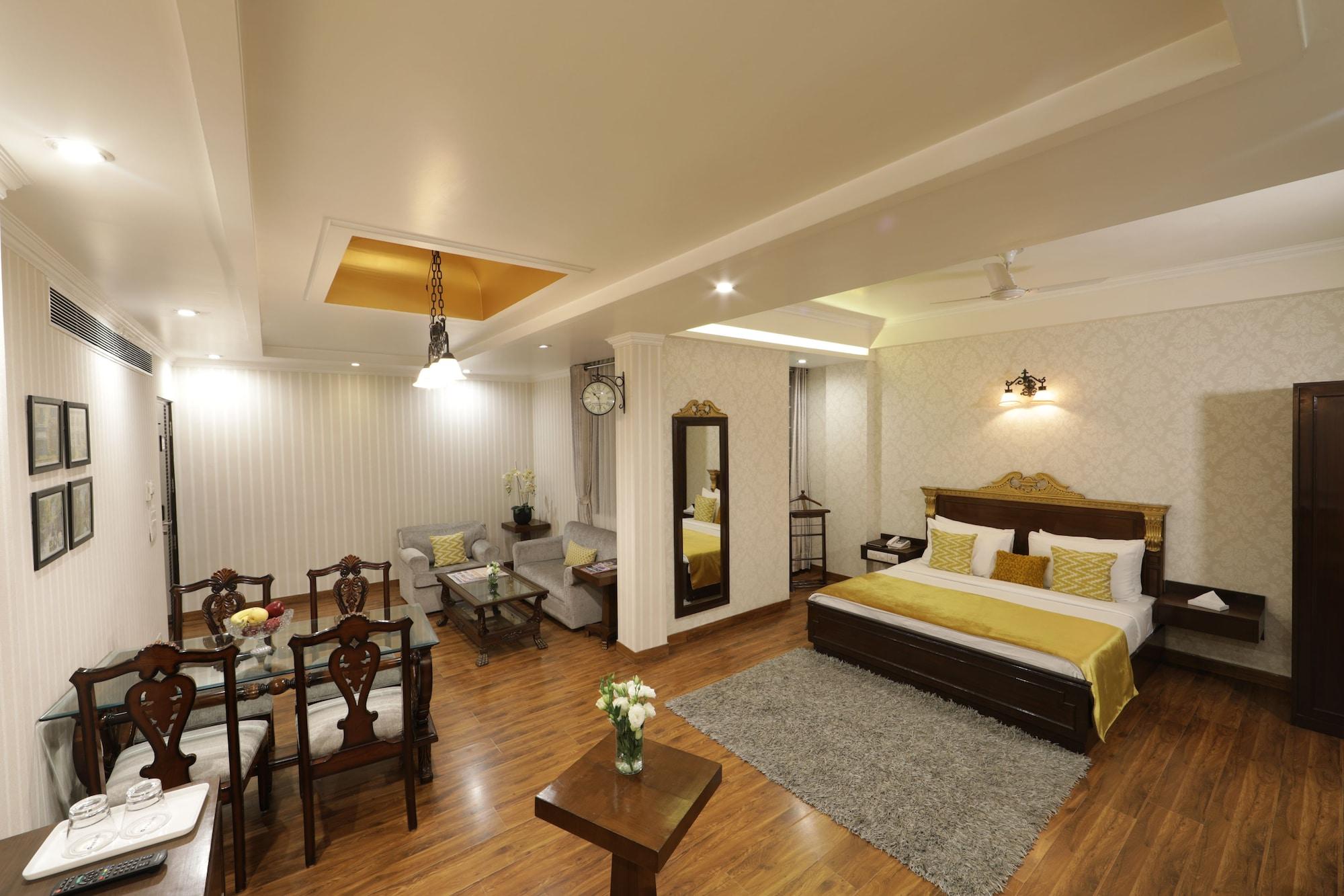 Rockland Hotel, C.R Park Neu-Delhi Exterior foto